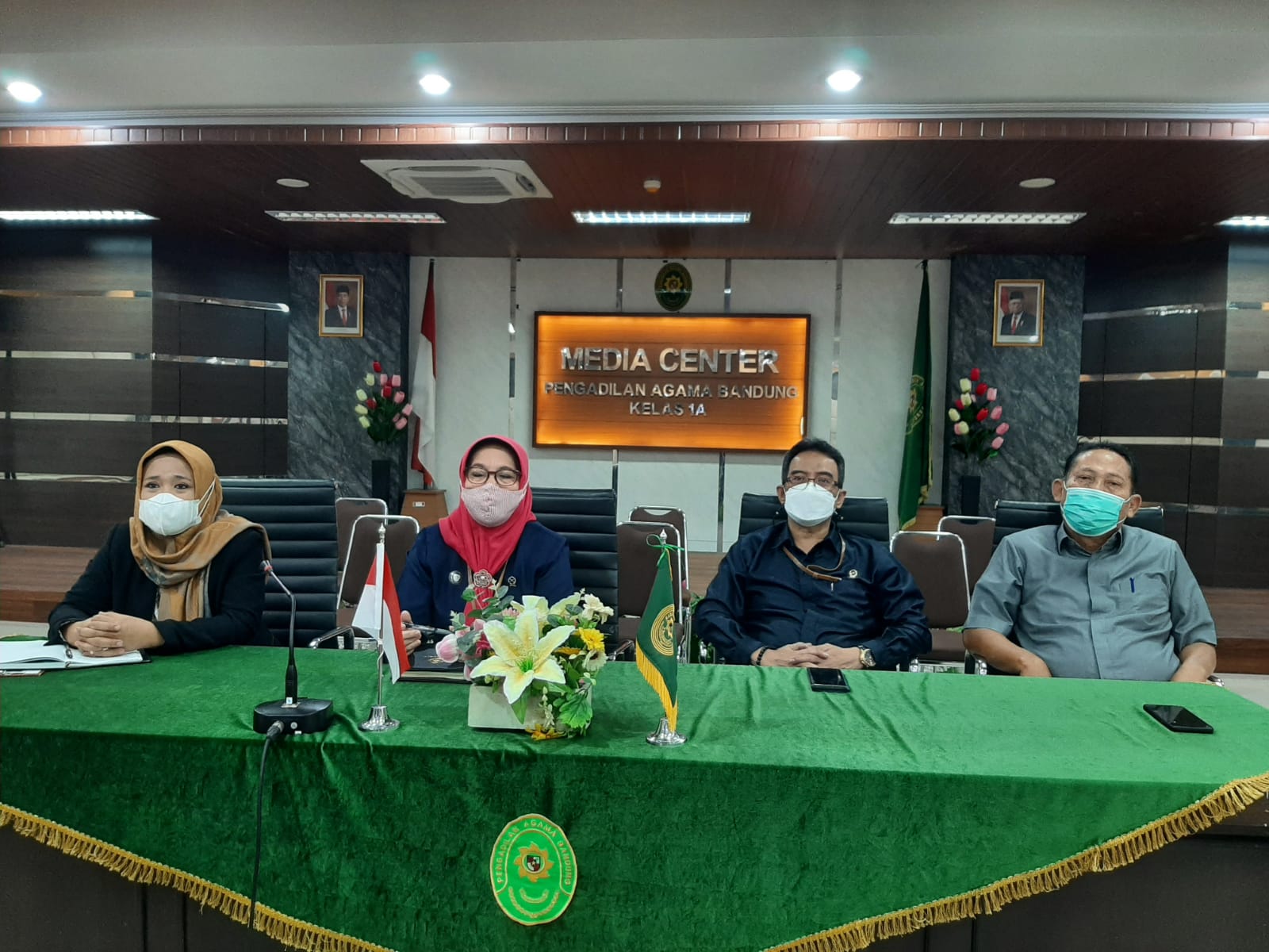 WhatsApp Image 2022-04-12 at 09.30.13.jpeg