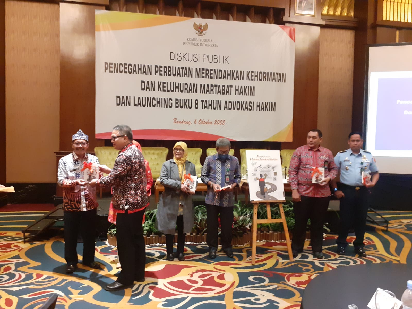 WhatsApp Image 2022-10-06 at 12.40.14.jpeg