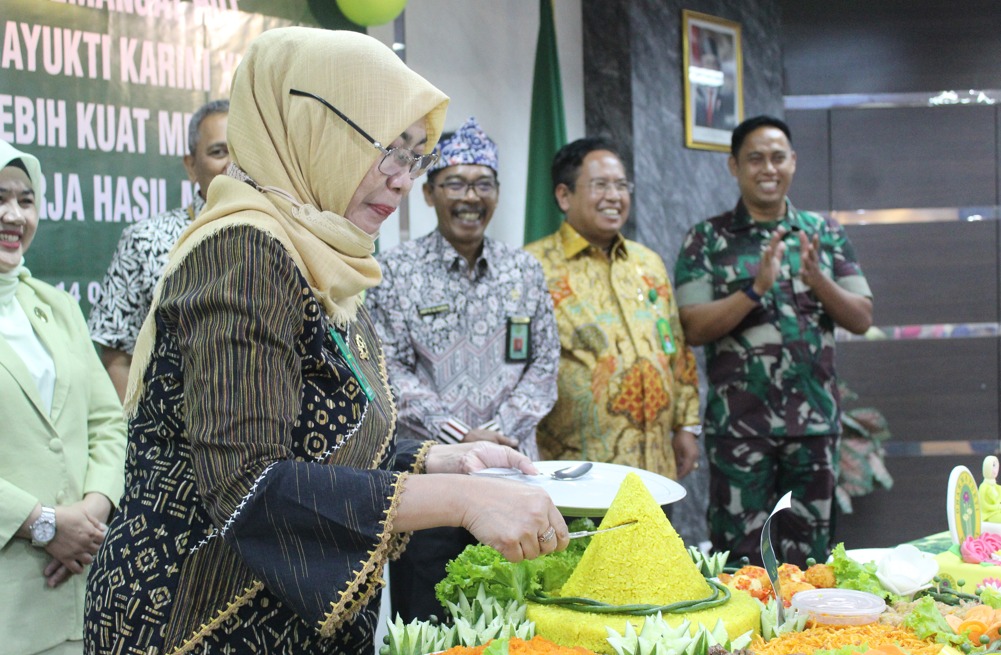 WhatsApp Image 2022-10-16 at 18.41.26.jpeg