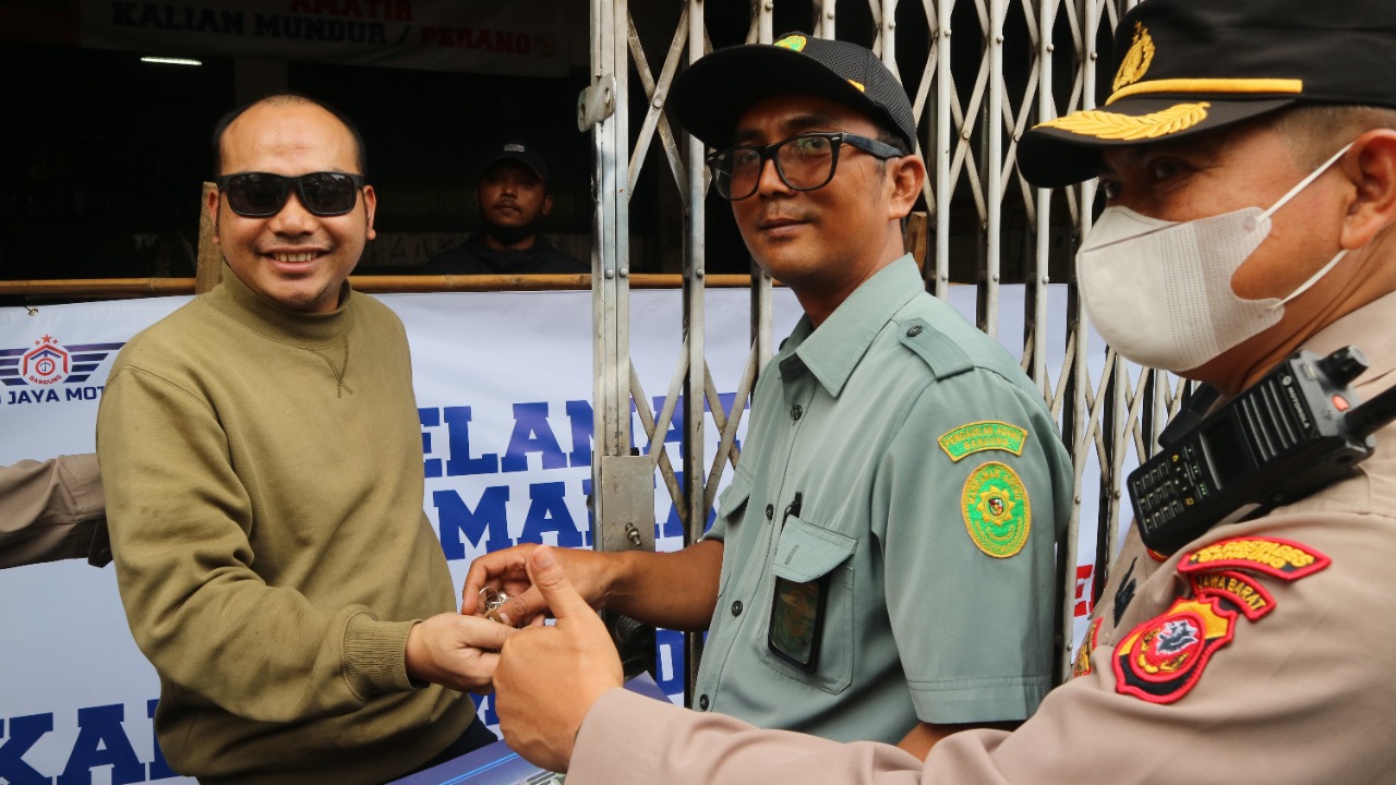 WhatsApp Image 2022-12-06 at 14.36.30 (1).jpeg