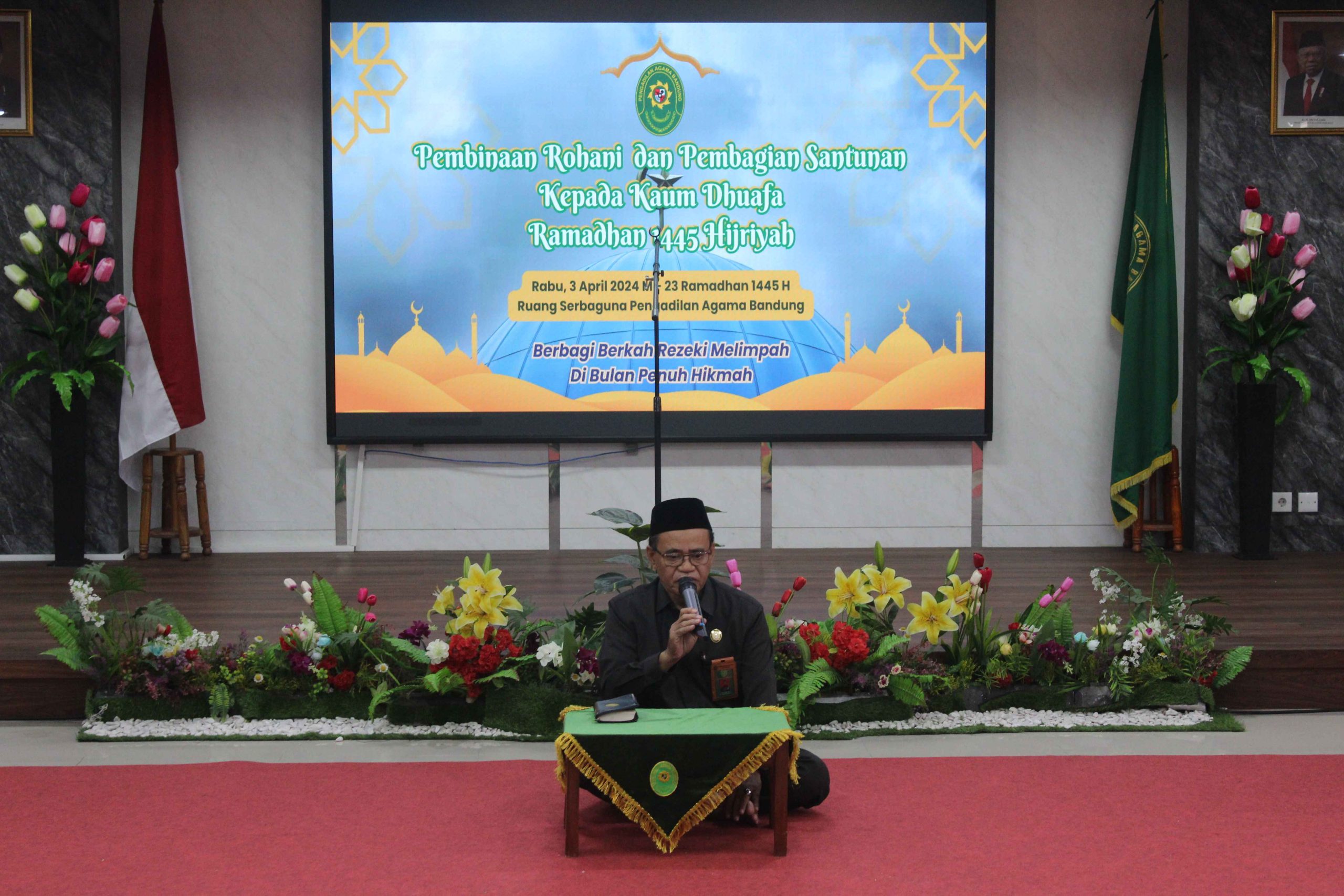 pembinaan rohani dan pemberian santunan 1